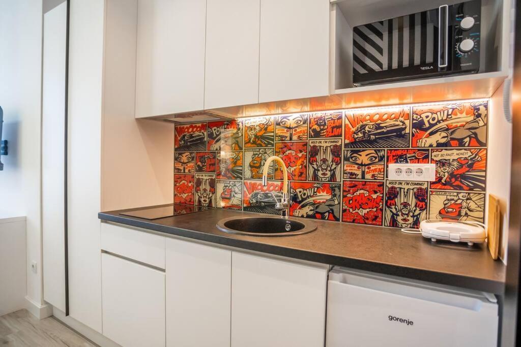Studio Pop Art Belgrade Luaran gambar